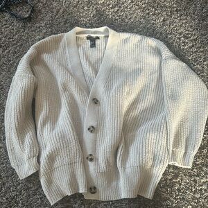 Forever 21 button up sweater size small- B2